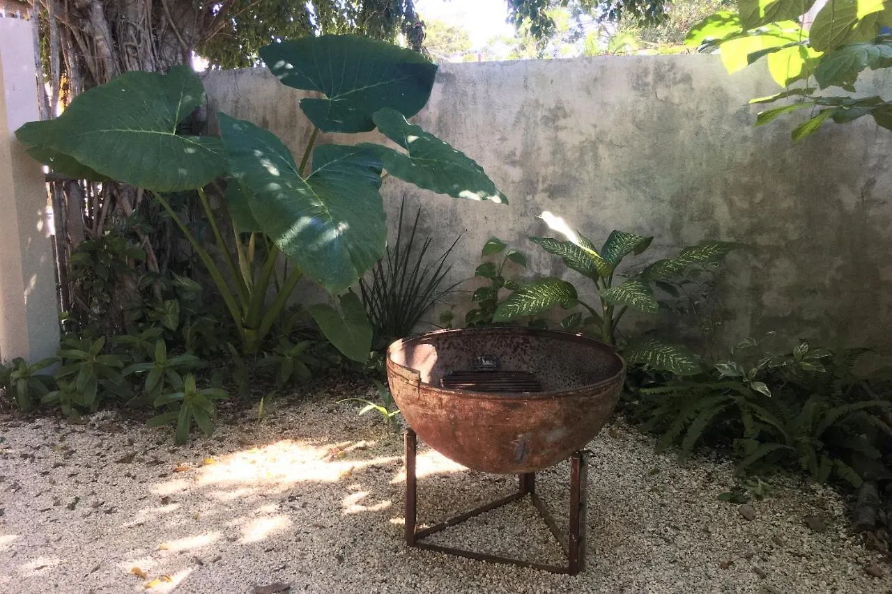 Сasa de vacaciones Wabi Sabi Garden Guesthouse By Amara Concepts. Tulum México