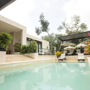 Xaha Suites&golf Bed and breakfast Tulum